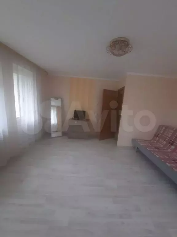 1-к. квартира, 37 м, 4/9 эт. - Фото 1