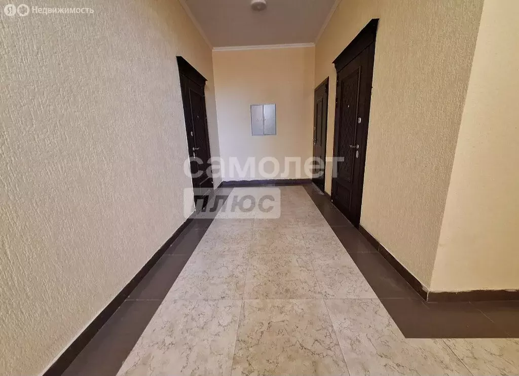 3-комнатная квартира: Нальчик, улица Балкарова, 12 (104 м) - Фото 1