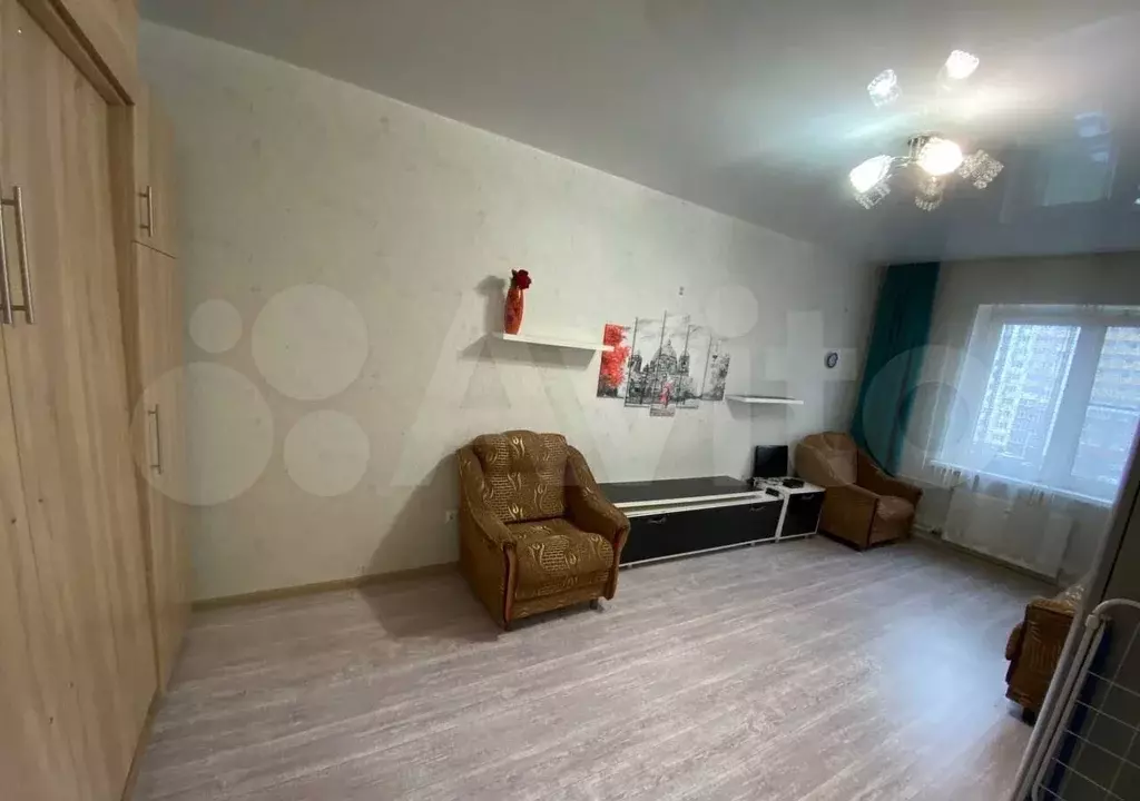 1-к. квартира, 37,5 м, 6/17 эт. - Фото 0