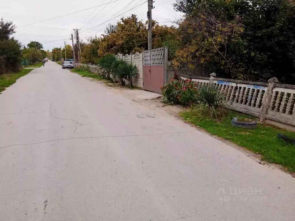 Участок в Крым, Бахчисарайский район, Красномакское с/пос, с. Холмовка ... - Фото 1