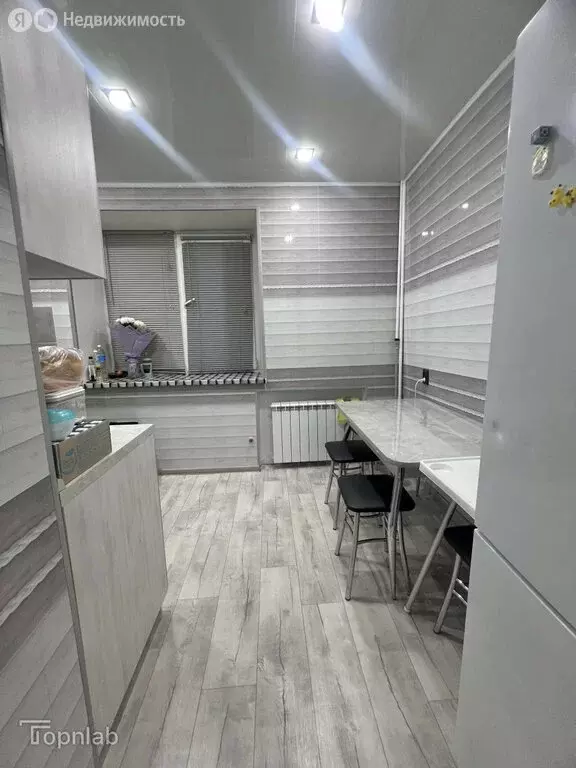 2-комнатная квартира: Чернуха, Школьная улица, 28 (51.3 м) - Фото 1