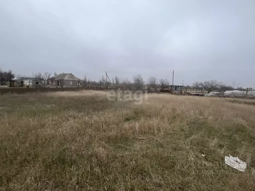 Участок в Крым, Сакский район, с. Митяево  (10.5 сот.) - Фото 1