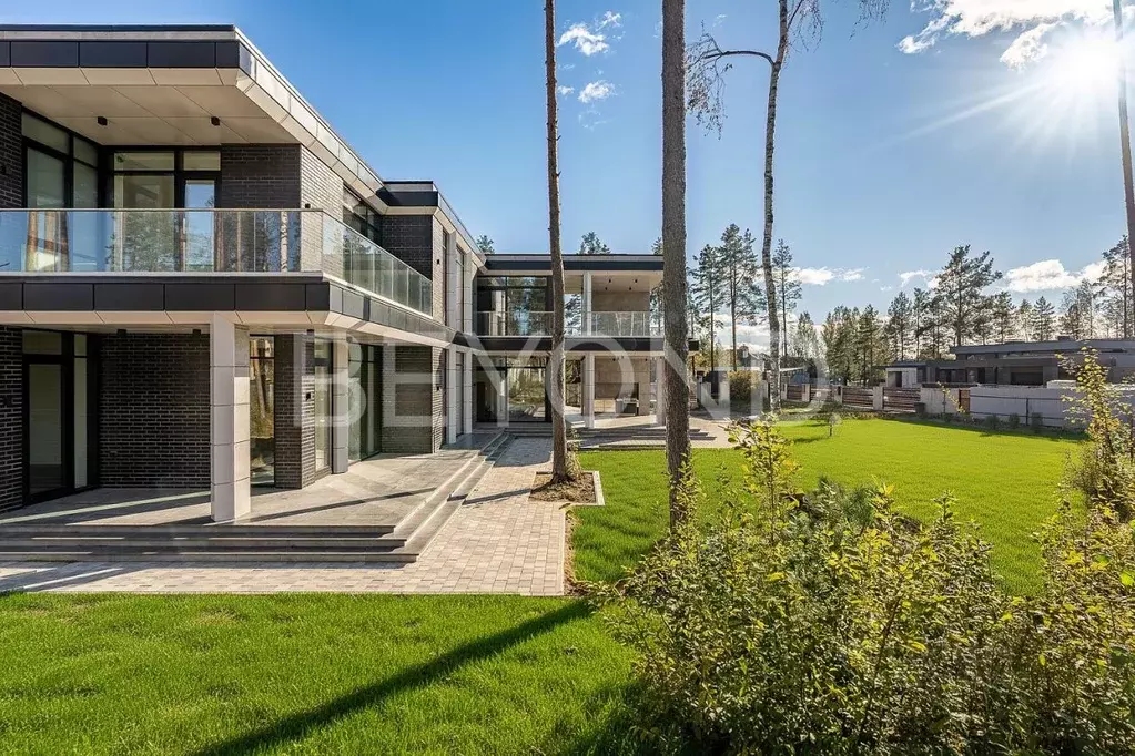 Дом в Ленинградская область, Выборгский район, Первомайское с/пос, Лес ... - Фото 2