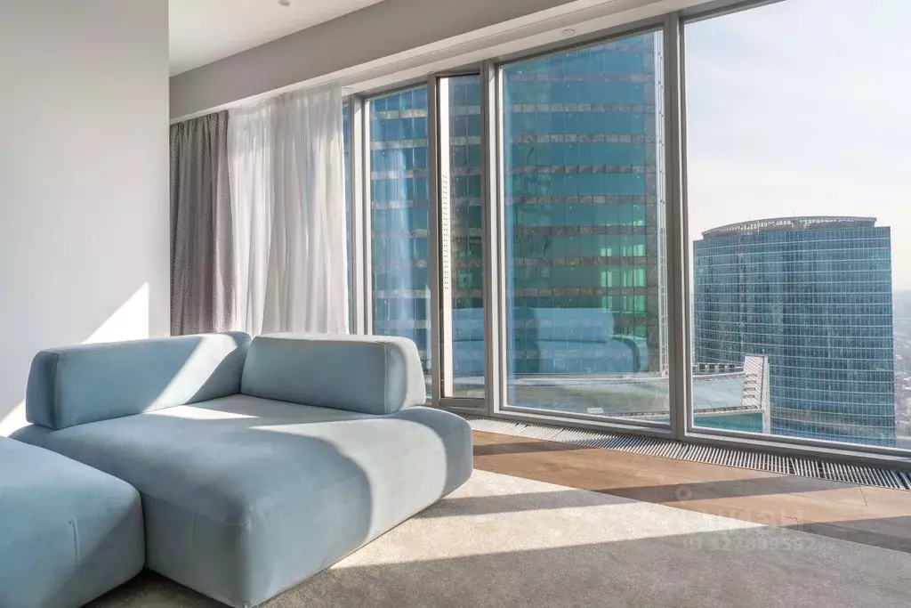 3-к кв. Москва 1-й Красногвардейский проезд, 21с2 (170.0 м) - Фото 1