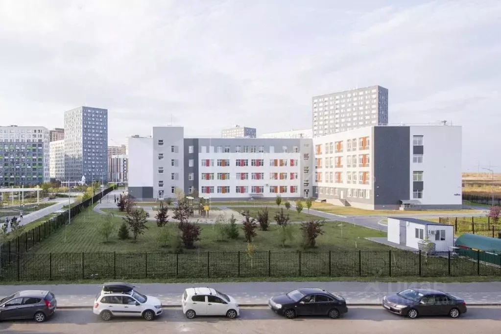 Гараж в Тюменская область, Тюмень ул. Тимофея Чаркова, 89 (13 м) - Фото 0