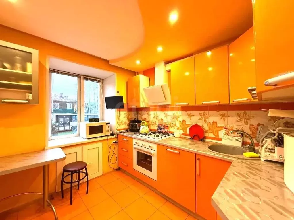 3-к кв. Вологодская область, Великий Устюг ул. Шумилова, 15 (69.2 м) - Фото 1