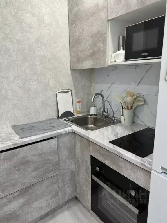 1-к кв. Кемеровская область, Новокузнецк ул. Тореза, 44 (30.0 м) - Фото 0