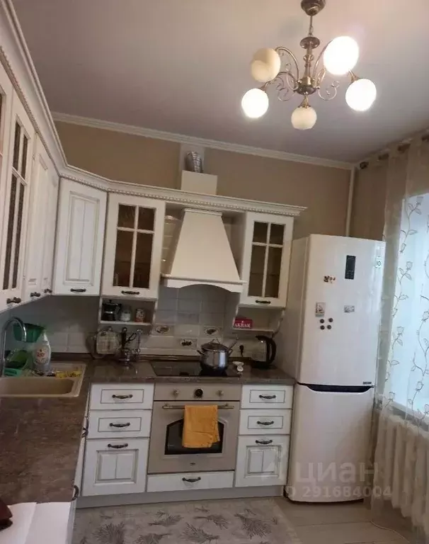 2-к кв. Башкортостан, Уфа Коммунистическая ул., 92 (58.0 м) - Фото 1