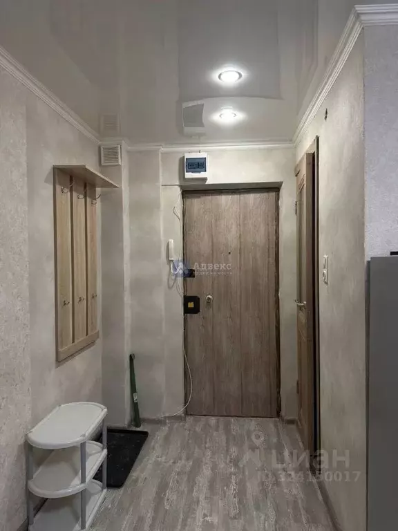 Студия Тюменская область, Тюмень ул. 30 лет Победы, 75 (17.0 м) - Фото 1