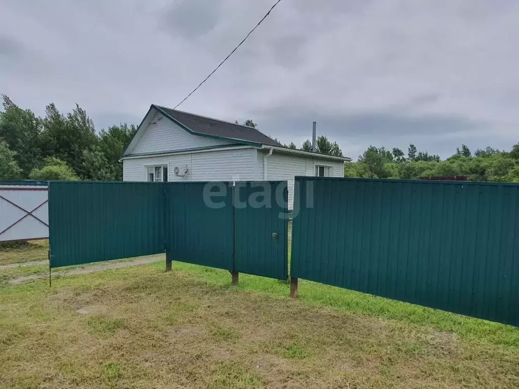 Дом в Еврейская автономная область, Смидовичский район, пос. ... - Фото 1