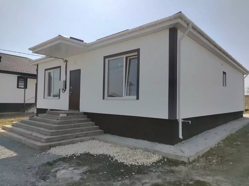 Дом в Крым, Симферопольский район, с. Мазанка ул. Школьная, 2 (80 м) - Фото 2