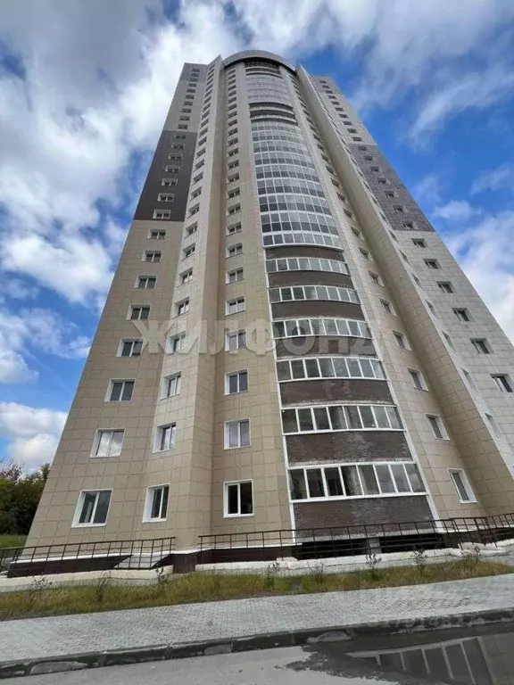 Квартира, 2 комнаты, 67.8 м - Фото 0