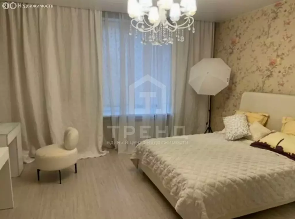 3-комнатная квартира: Санкт-Петербург, улица Комиссара Смирнова, 13 ... - Фото 1