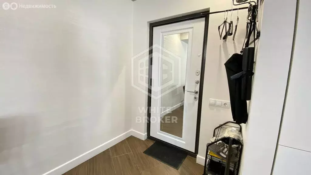 Квартира-студия: Восход, улица Авроры, 110 (60 м) - Фото 2