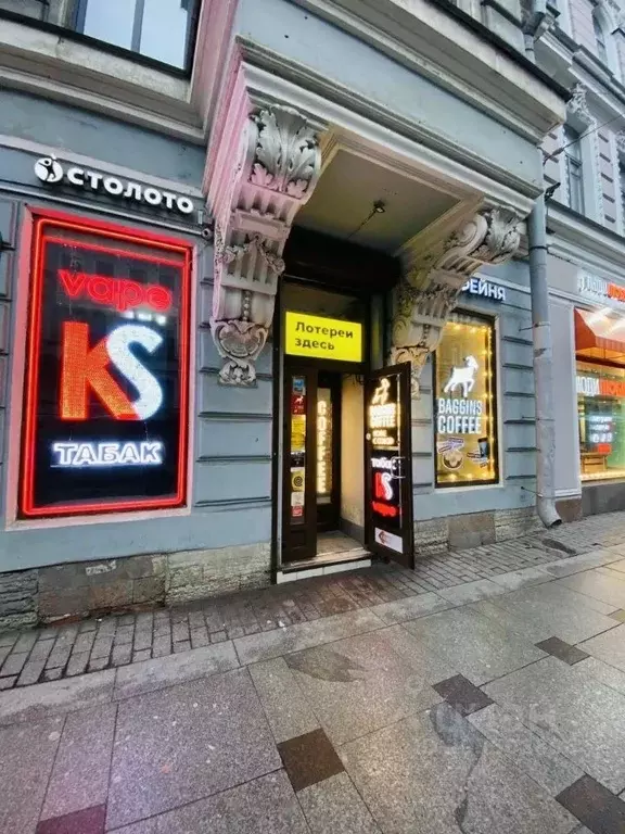 Торговая площадь в Санкт-Петербург Невский просп., 136 (14 м) - Фото 1