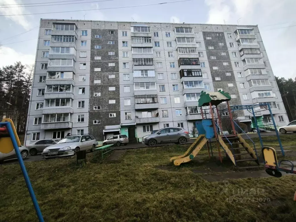 2-к кв. Красноярский край, Дивногорск Спортивная ул., 6 (54.0 м) - Фото 0