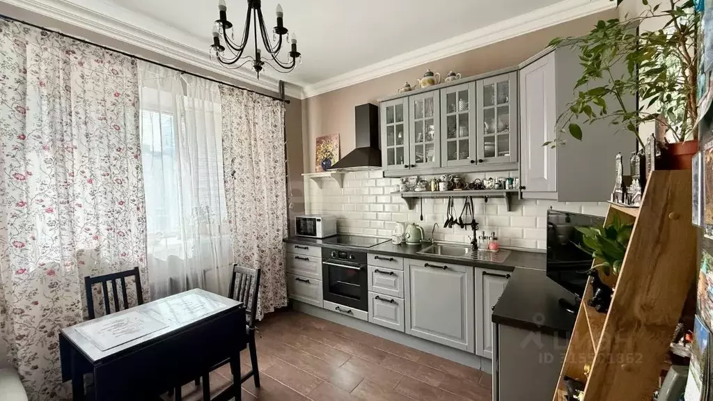 1-к кв. Татарстан, Казань ул. Адоратского, 1а (39.7 м) - Фото 0