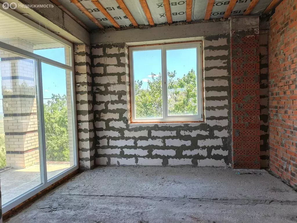 Дом в хутор Александровка, Лучезарная улица, 2 (180 м) - Фото 1