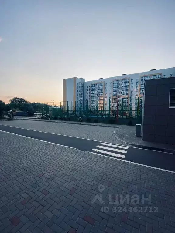 1-к кв. Татарстан, Казань ул. Азата Аббасова, 8 (38.0 м) - Фото 1