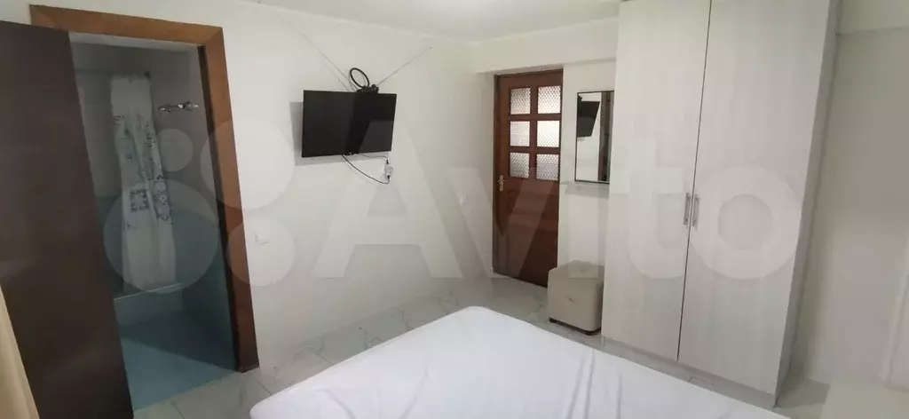 Комната 19 м в 3-к., 2/2 эт. - Фото 0