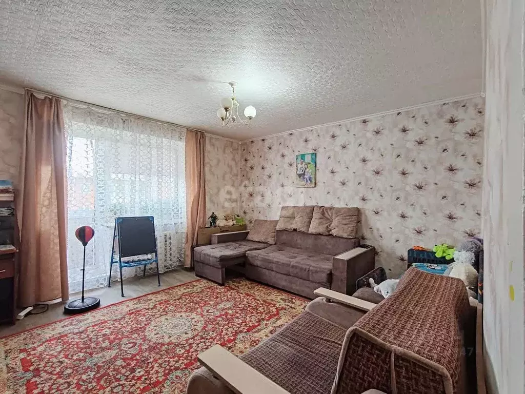 1-к кв. Кемеровская область, Юрга ул. Кирова, 27А (32.6 м) - Фото 0