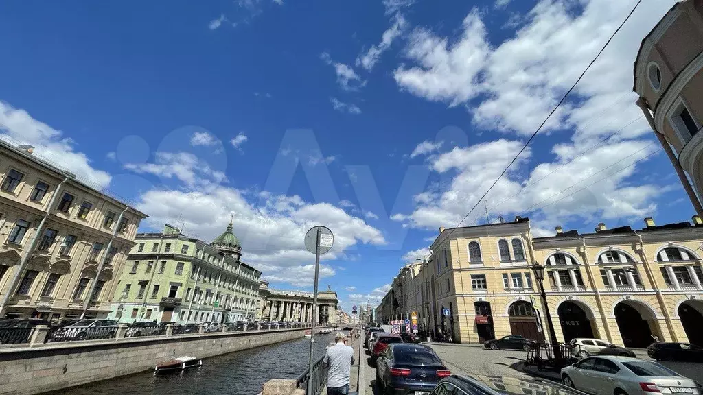 Офис 51,1 м2 вид на Казанский собор - Фото 0