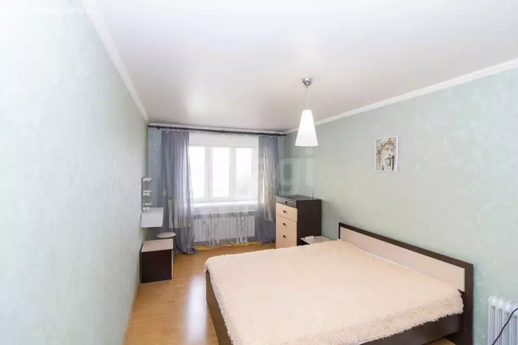 2-комнатная квартира: Тюмень, улица Самарцева, 3 (73 м) - Фото 1