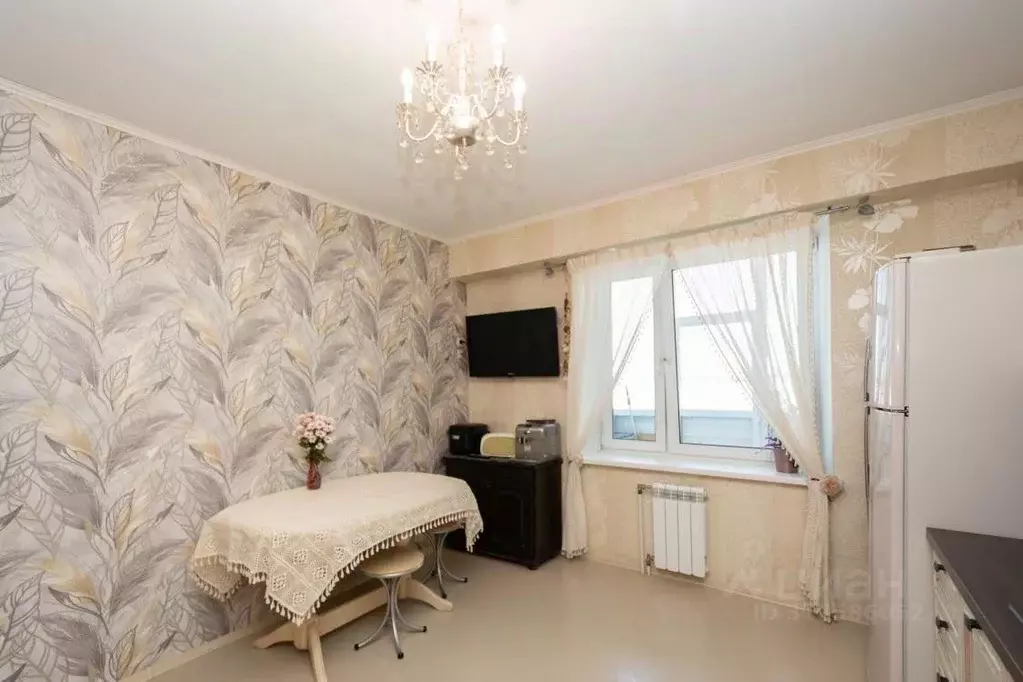 3-к кв. Иркутская область, Иркутск Юбилейный мкр, 8А (82.0 м) - Фото 1