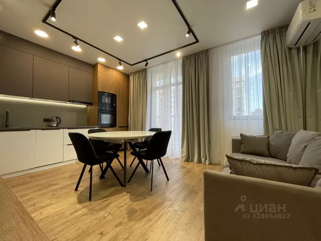 2-к кв. Краснодарский край, Сочи Завокзальный мкр, пер. Трунова, 6к6 ... - Фото 1