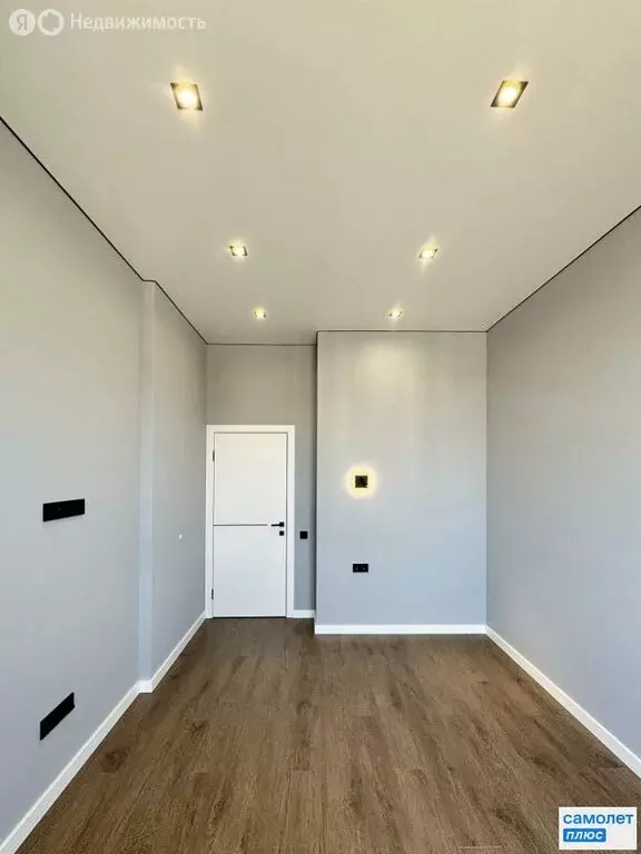 3-комнатная квартира: Сочи, микрорайон Бытха, Ясногорская улица, ... - Фото 2