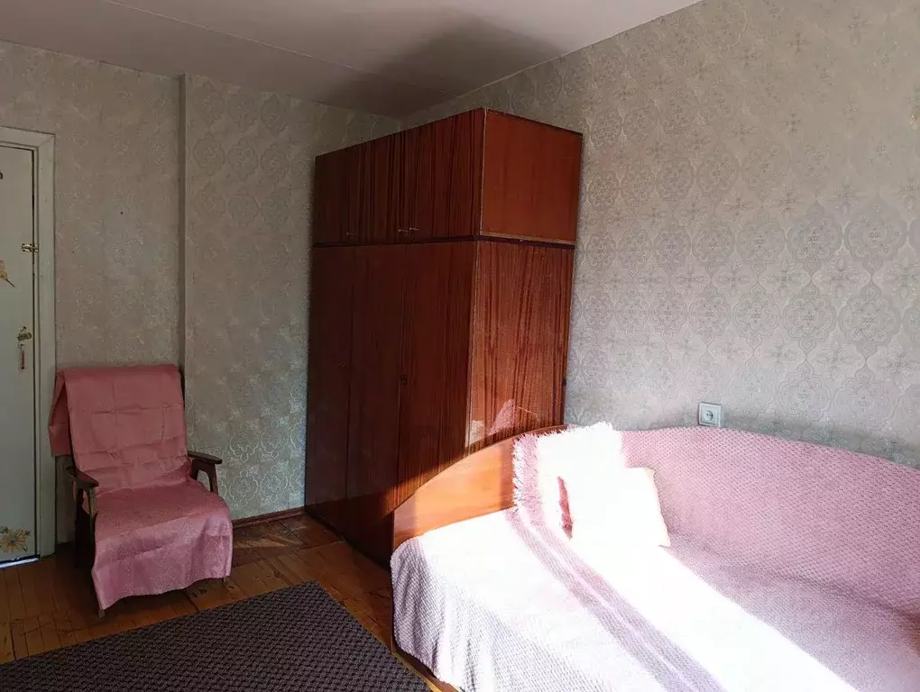 Комната Свердловская область, Екатеринбург ул. Новгородцевой, 7 (14.0 ... - Фото 1