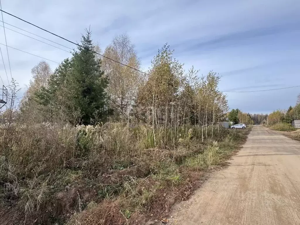 Участок в Удмуртия, Завьяловский район, д. Крестовоздвиженское ул. ... - Фото 0