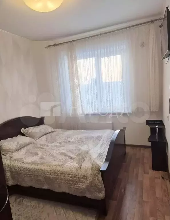 1-к. квартира, 42 м, 10/11 эт. - Фото 0