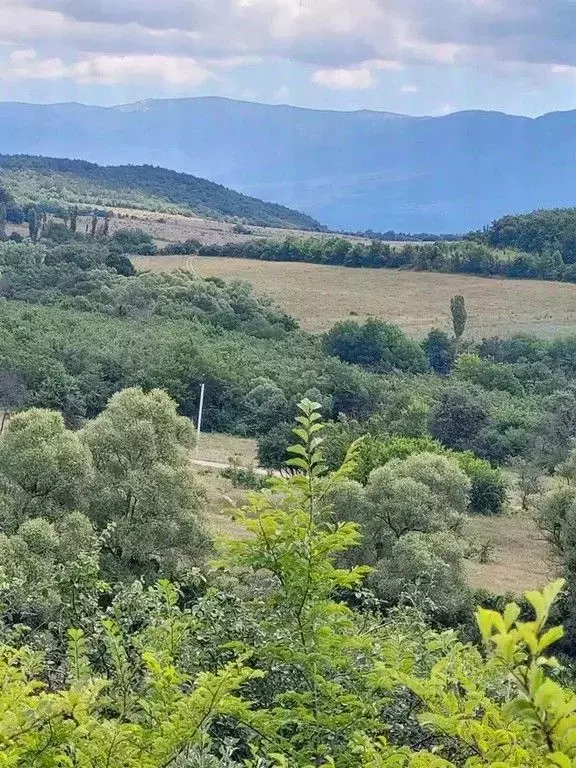 Участок в Крым, Бахчисарайский район, Голубинское с/пос, с. ... - Фото 0