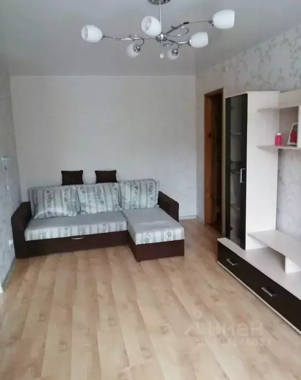 2-к кв. Кировская область, Киров Октябрьский просп., 118 (45.0 м) - Фото 2