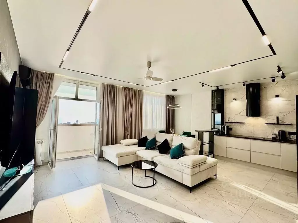 2-к кв. Краснодарский край, Сочи ул. Яна Фабрициуса, 2/23Мс1 (71.0 м) - Фото 2