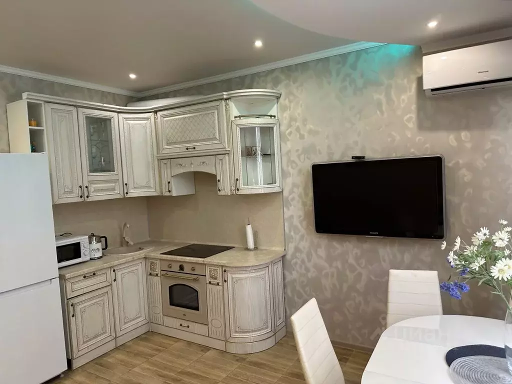 2-к кв. Краснодарский край, Сочи Центральный мкр, ул. Войкова, 27 ... - Фото 2