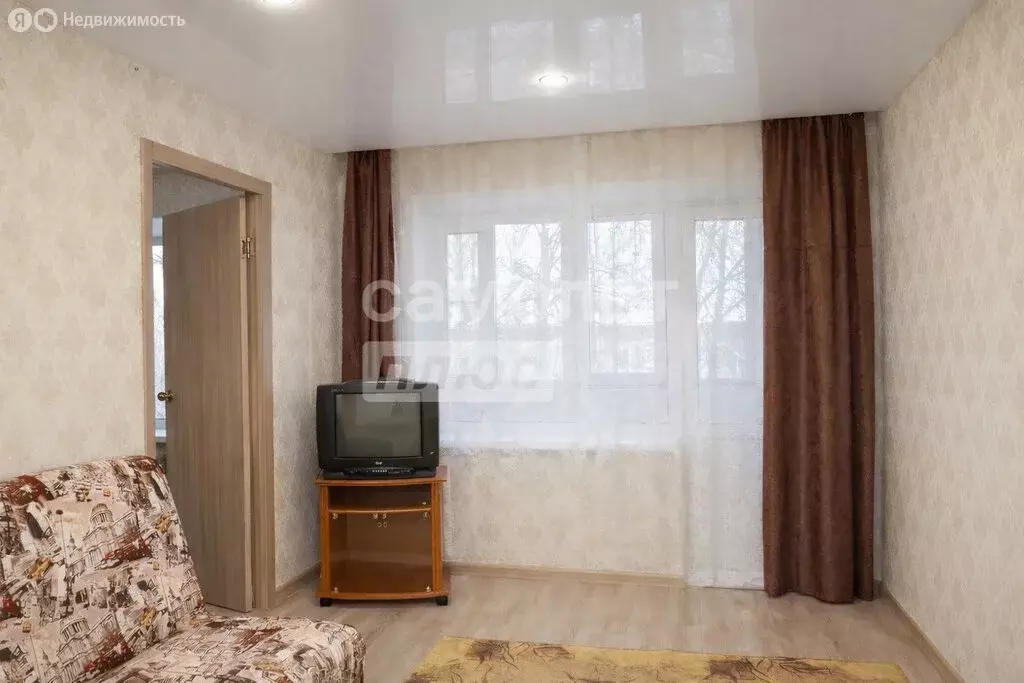 2-комнатная квартира: Верхний Уфалей, улица Ленина, 184Б (42.6 м) - Фото 1