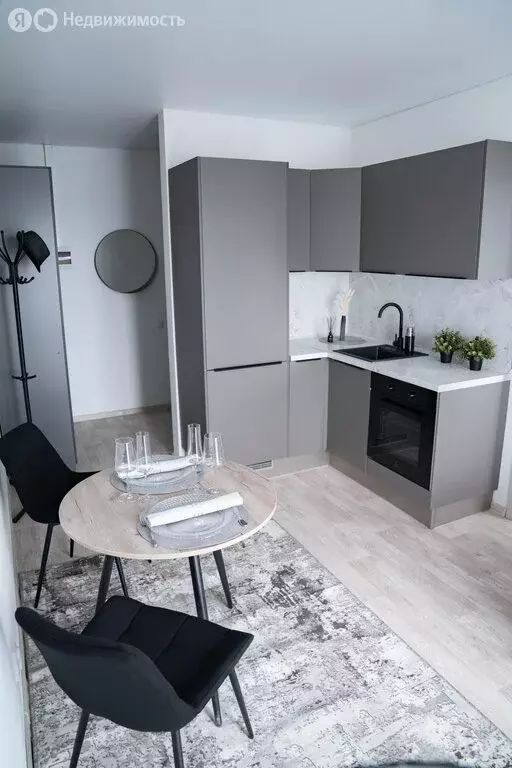 Квартира-студия: Южноуральск, улица Сергея Буландо, 8 (24.2 м) - Фото 2