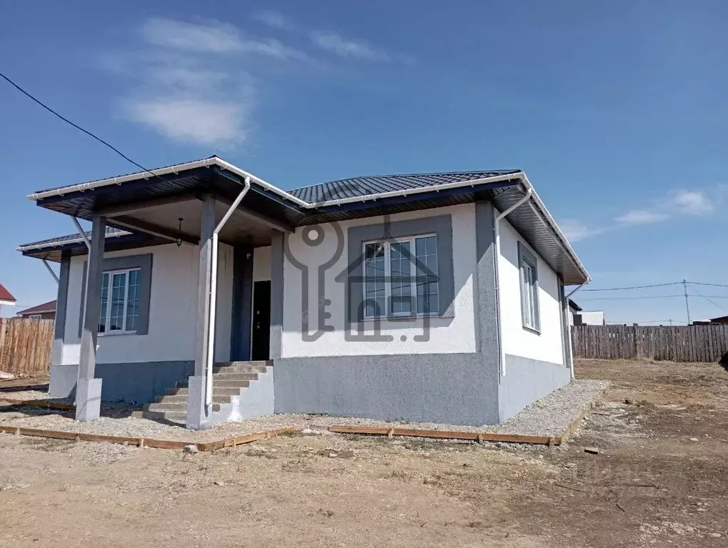 Дом в Иркутская область, Иркутский муниципальный округ, с. Хомутово ... - Фото 1