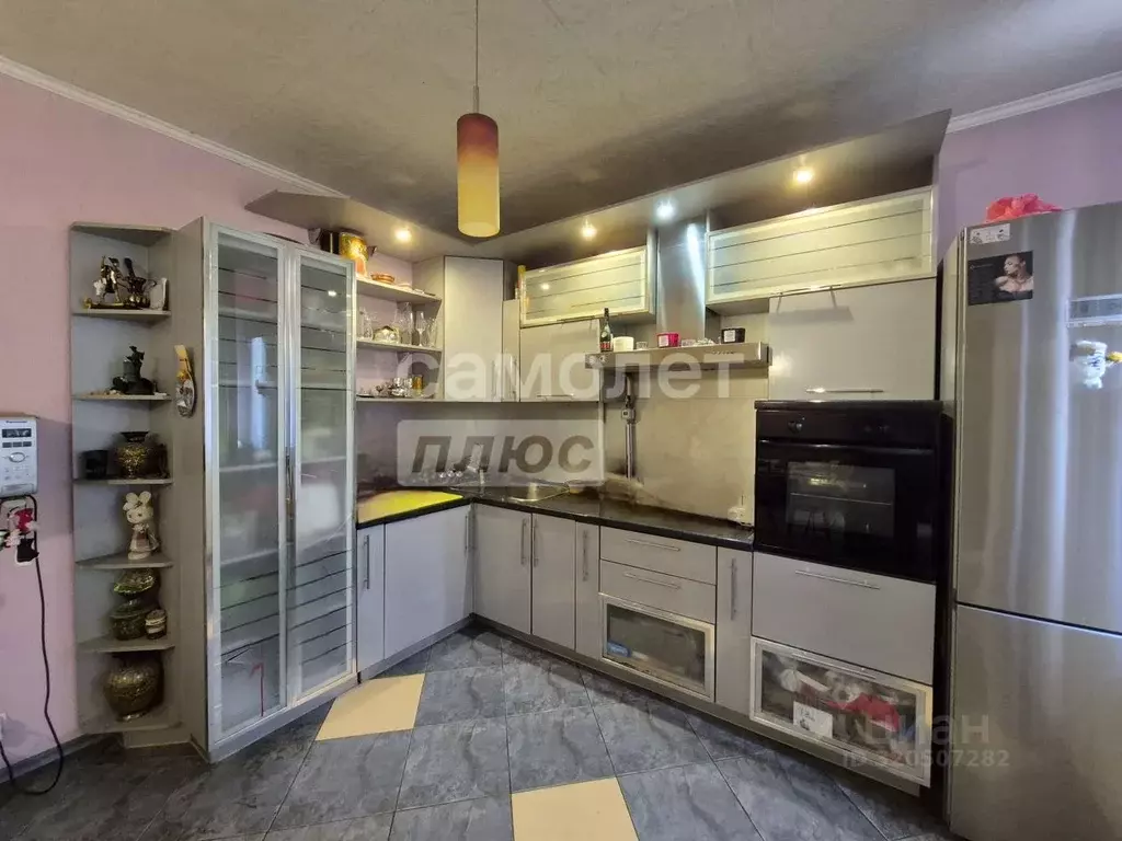 4-к кв. Волгоградская область, Волгоград ул. 50 лет Октября, 30 (155.7 ... - Фото 2