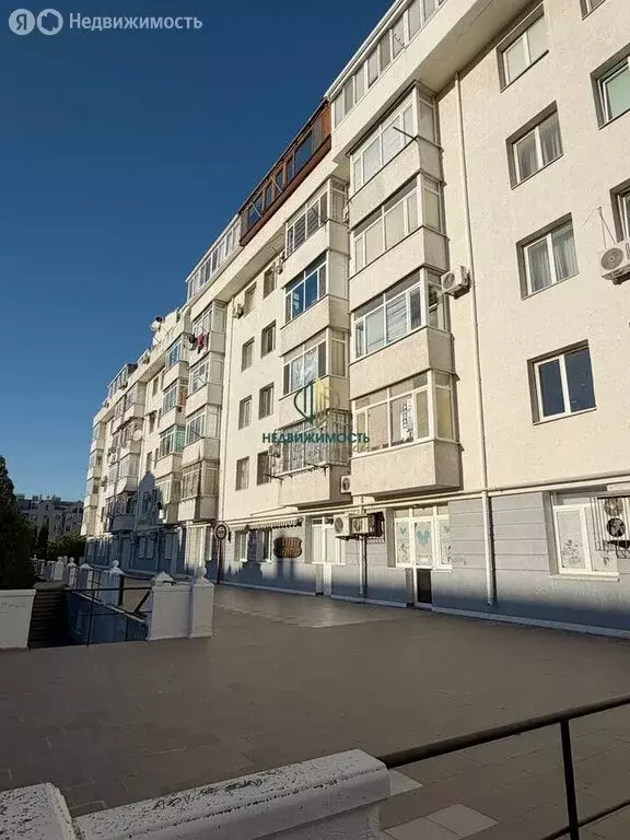 3-комнатная квартира: Севастополь, улица Астана Кесаева, 6 (88 м) - Фото 1