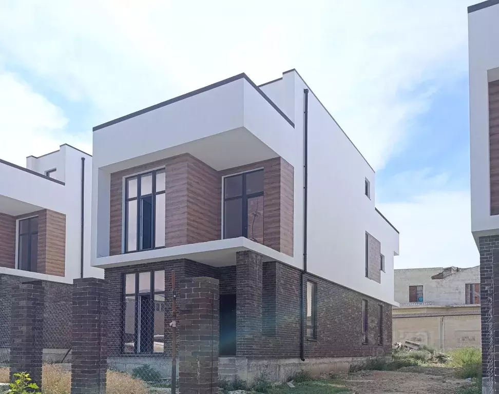 Дом в Краснодарский край, Анапа ул. Ивана Голубца, 264 (339 м) - Фото 1