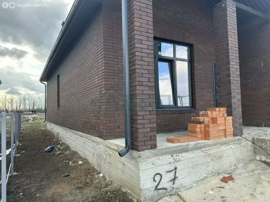 Дом в Ленинаван, улица Тащияна (100 м) - Фото 0