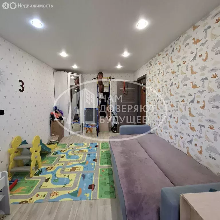 2-комнатная квартира: Добрянка, Советская улица, 72 (47 м) - Фото 0