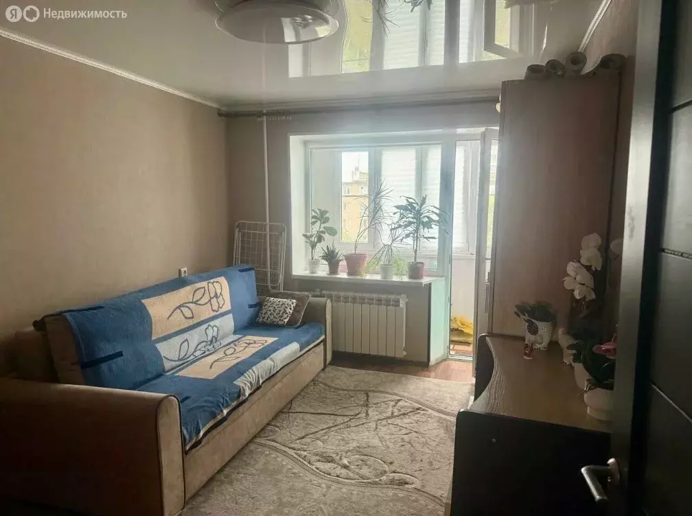 2-комнатная квартира: Каменск-Шахтинский, улица Щаденко, 50 (44 м) - Фото 1