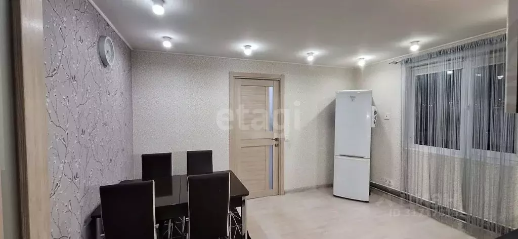 Дом в Ямало-Ненецкий АО, Салехард ул. Сенькина (80 м) - Фото 1