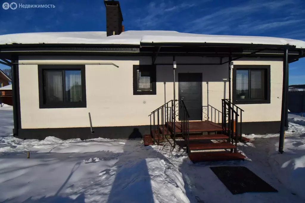 Дом в село Агиртамак, улица Комарова, 87 (196 м) - Фото 1