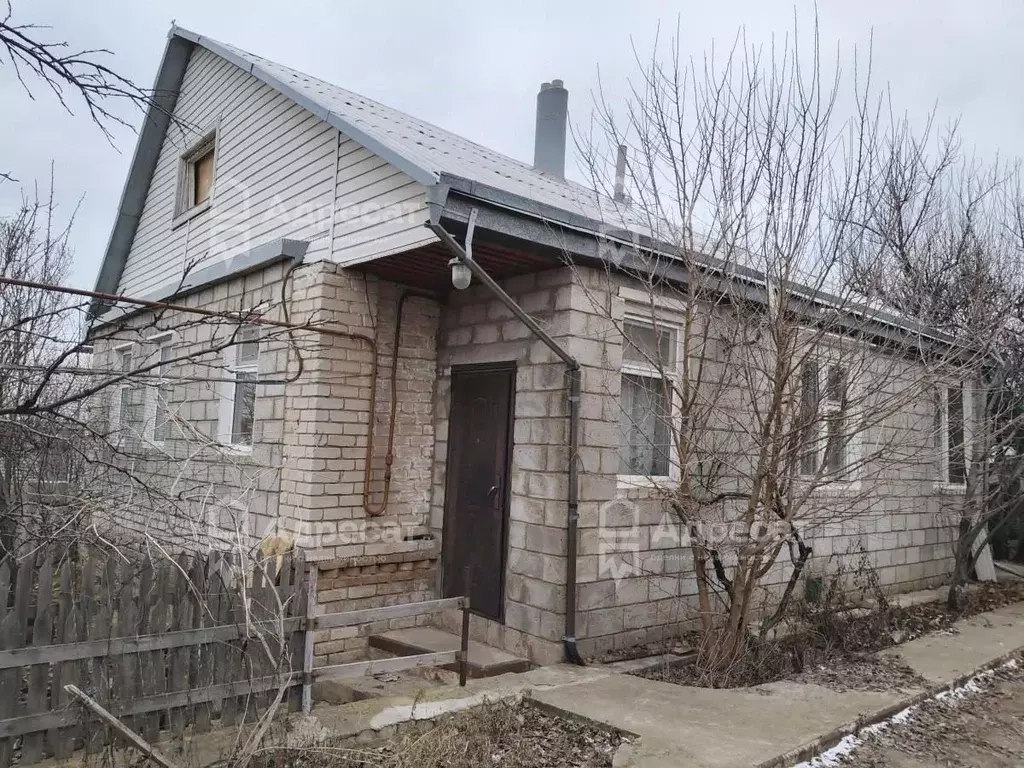 Дом в Волгоградская область, Городищенский район, Ерзовское городское ... - Фото 1