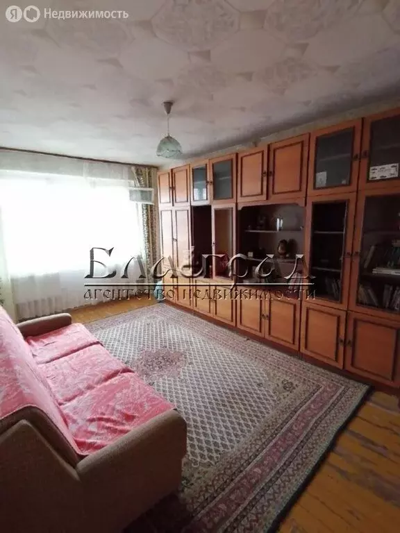 3-комнатная квартира: Челябинск, улица Масленникова, 2 (56 м) - Фото 1